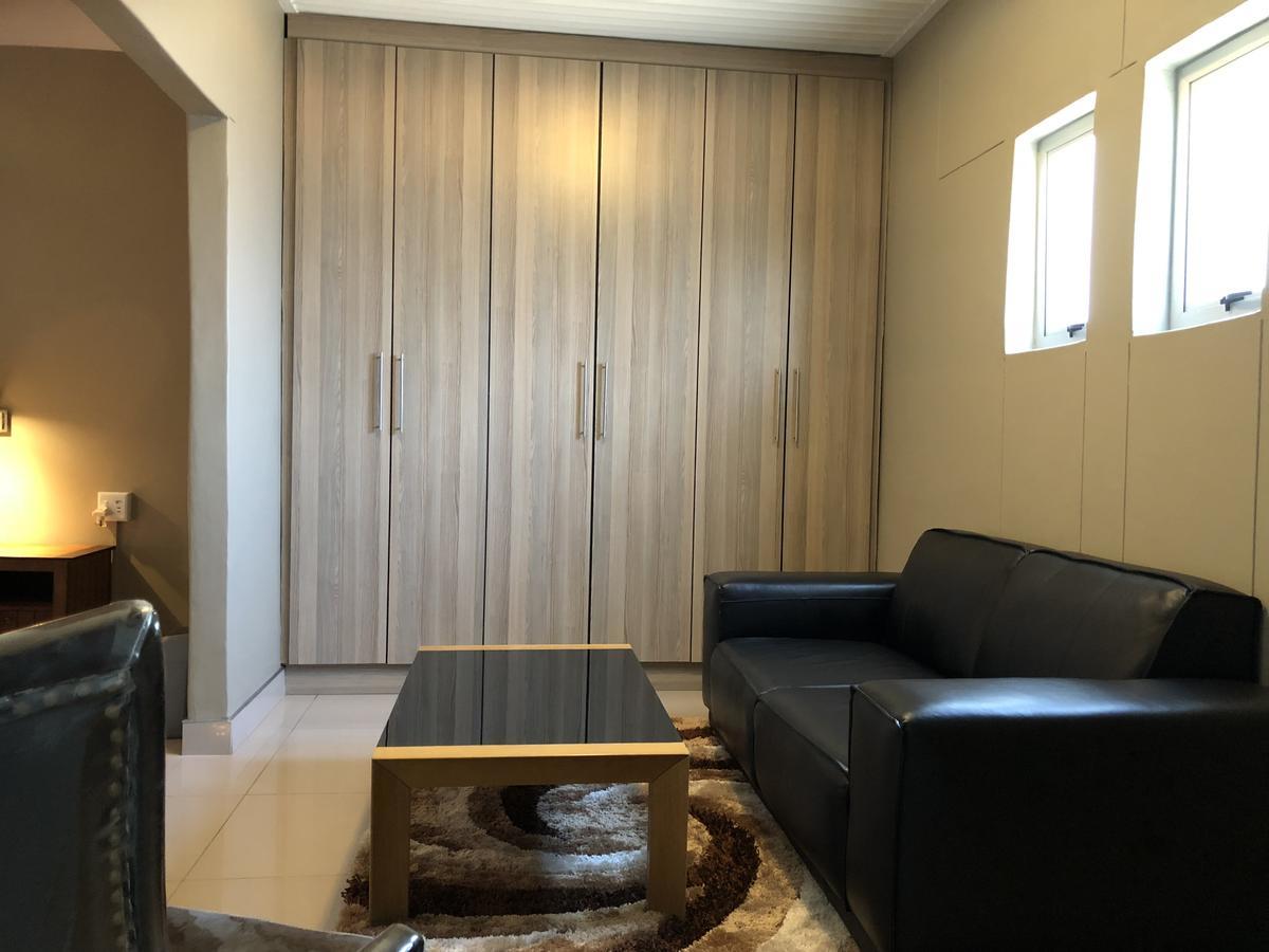 City Lodge Etosha Omuthiya 외부 사진