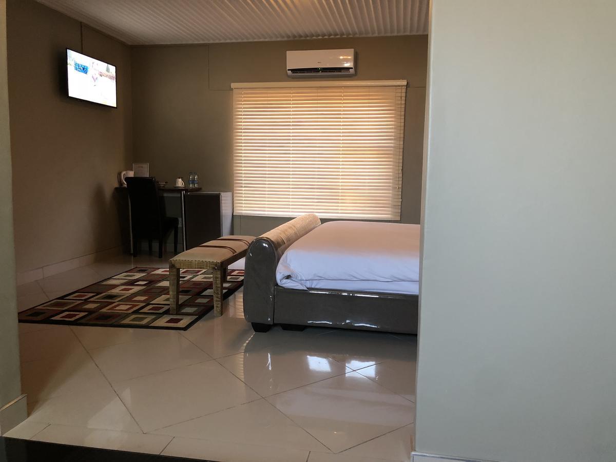 City Lodge Etosha Omuthiya 외부 사진
